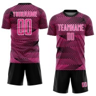 Aangepast roze zwart-wit sublimatie voetbaltenue shirt Aangepast roze zwart-wit sublimatie voetbaltenue shirt